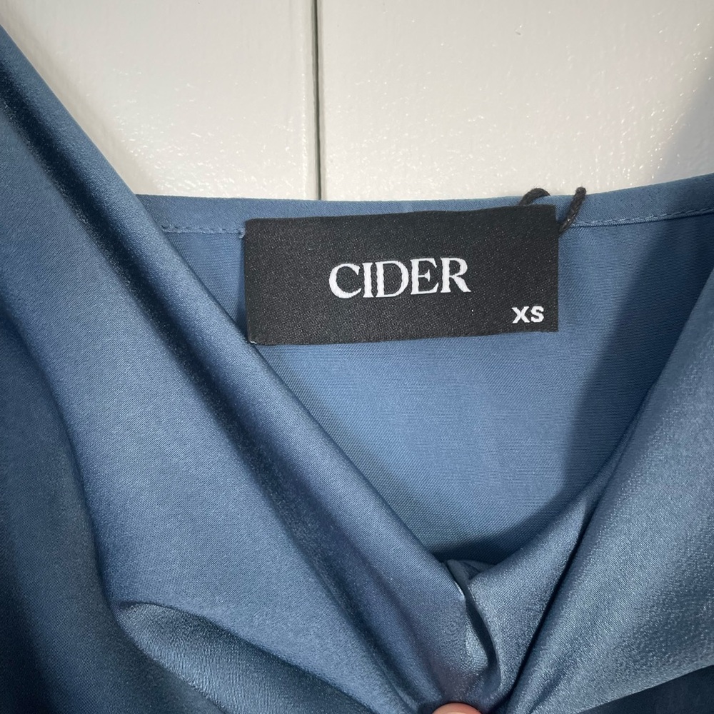 Cider Elegant Blue Sleeveless Dress - Picture 8 of 9